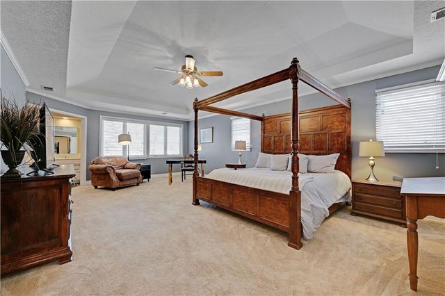 12905 Delmar Street, Leawood, KS 66209