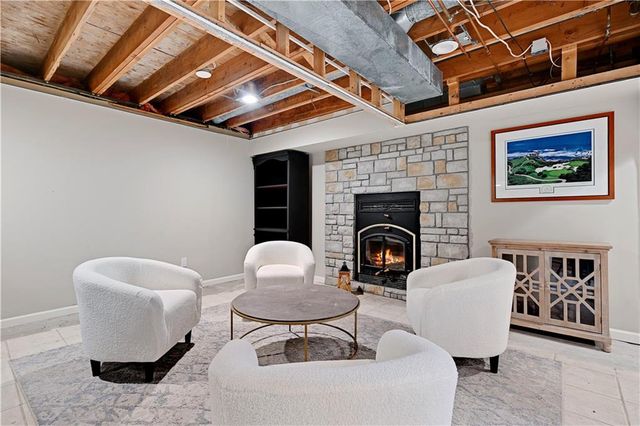 12905 Delmar Street, Leawood, KS 66209