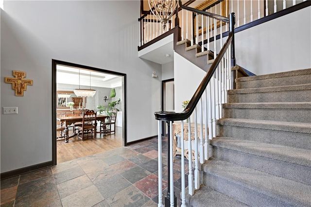 12905 Delmar Street, Leawood, KS 66209