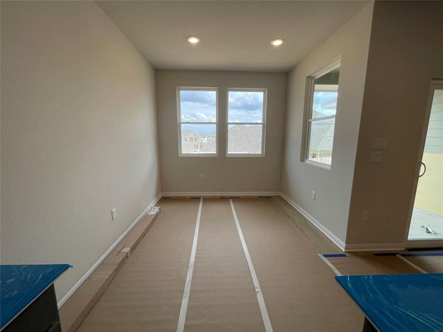 614 Palo Brea LOOP, Hutto, TX 78634