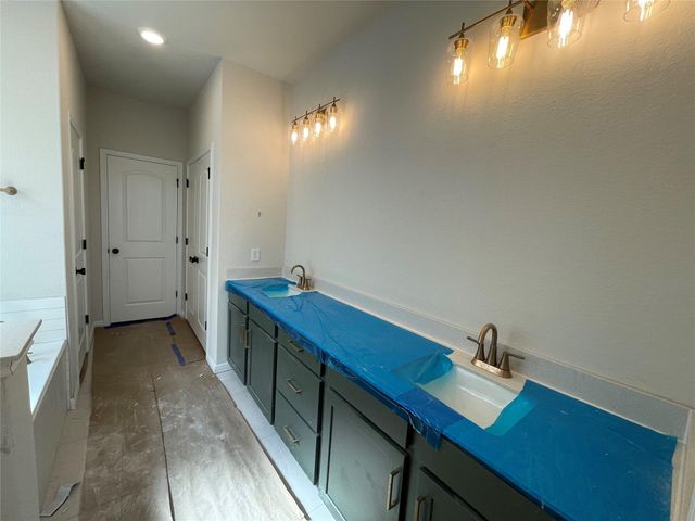 614 Palo Brea LOOP, Hutto, TX 78634