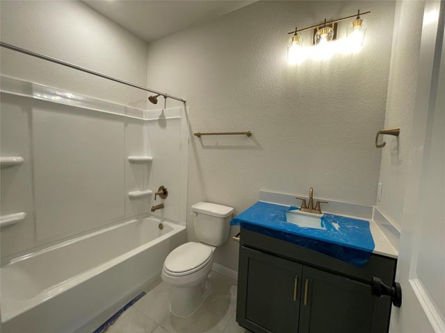 614 Palo Brea LOOP, Hutto, TX 78634