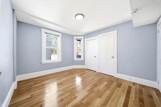 29 Hanson St 1, Somerville, MA 02143