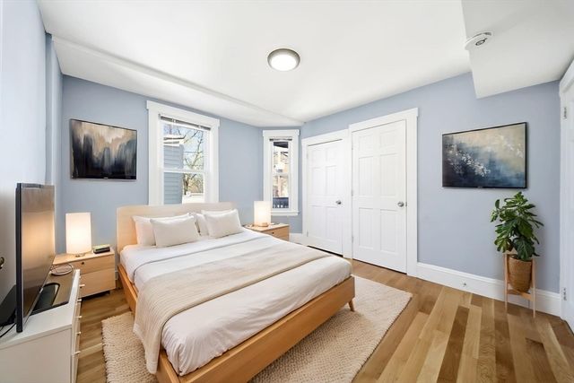 29 Hanson St 1, Somerville, MA 02143