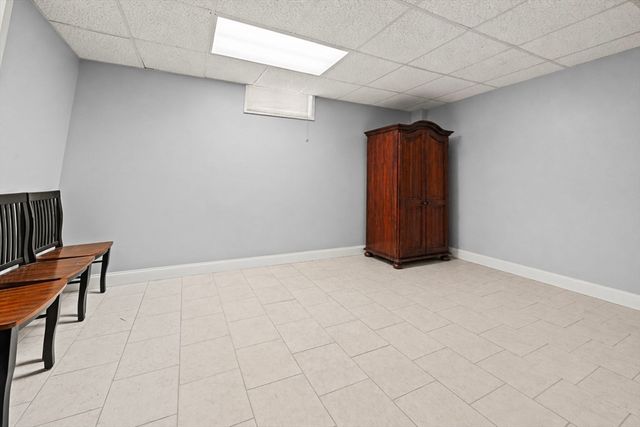 29 Hanson St 1, Somerville, MA 02143
