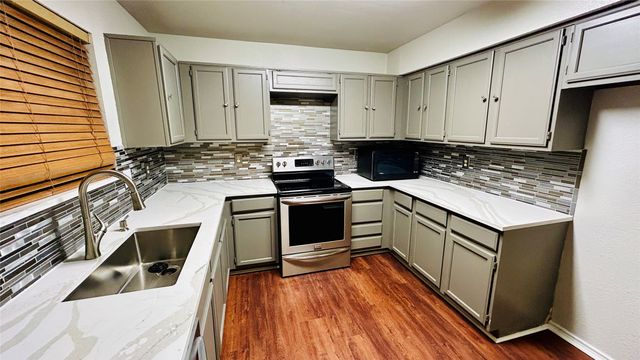 5307 Waterford Drive, Mesquite, TX 75150