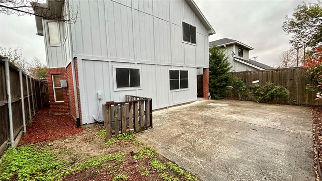 5307 Waterford Drive, Mesquite, TX 75150