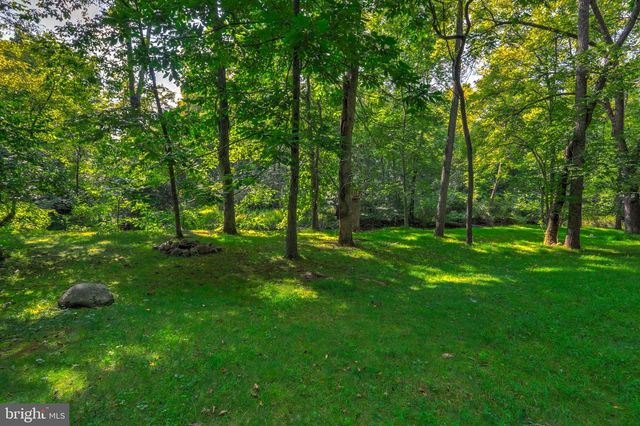 105 CURTIS DR, East Berlin, PA 17316
