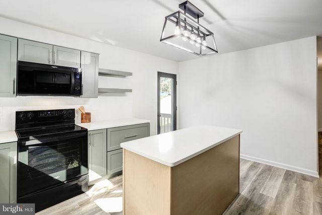105 CURTIS DR, East Berlin, PA 17316