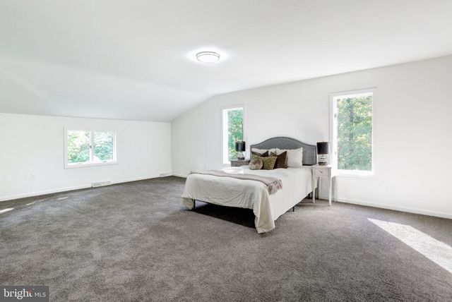 105 CURTIS DR, East Berlin, PA 17316