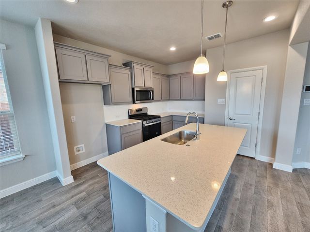 816 Wilmott Terrace, Fort Worth, TX 76247