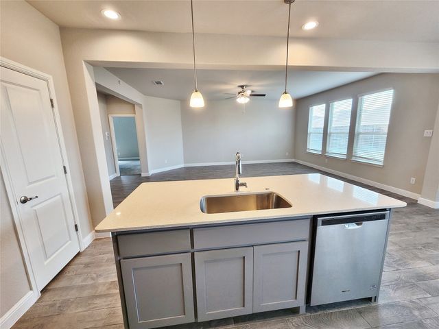 816 Wilmott Terrace, Fort Worth, TX 76247