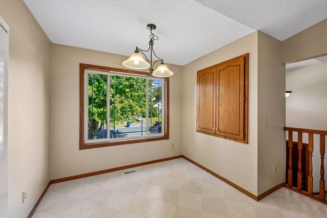 356 Bluestem Avenue, Shakopee, MN 55379