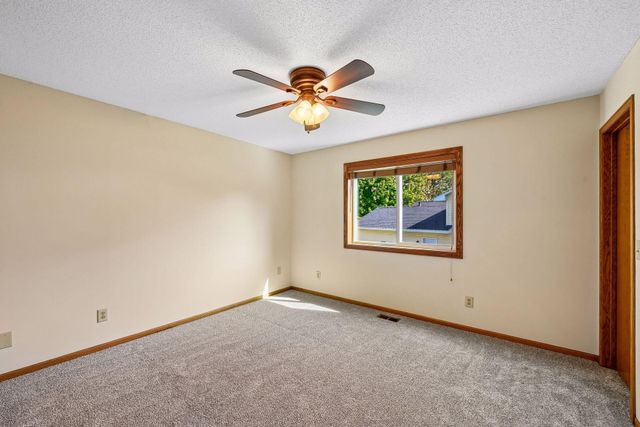 356 Bluestem Avenue, Shakopee, MN 55379