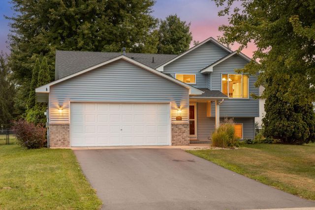 356 Bluestem Avenue, Shakopee, MN 55379