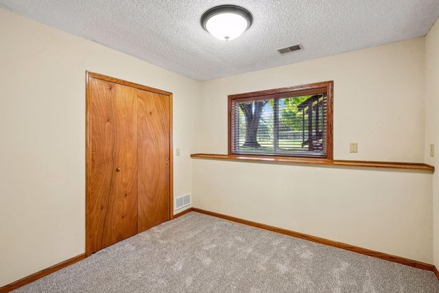 356 Bluestem Avenue, Shakopee, MN 55379