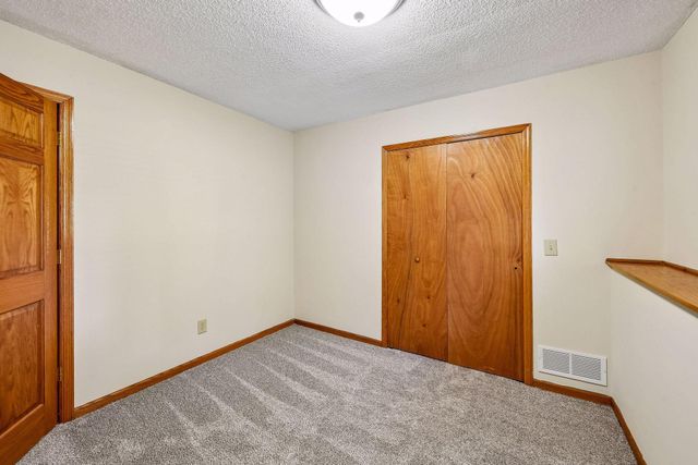 356 Bluestem Avenue, Shakopee, MN 55379