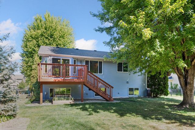 356 Bluestem Avenue, Shakopee, MN 55379