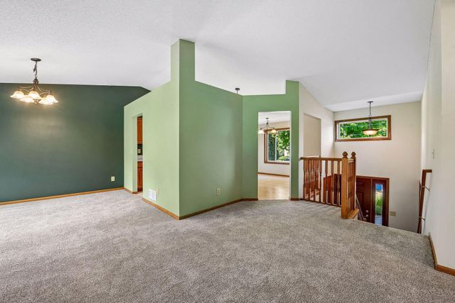 356 Bluestem Avenue, Shakopee, MN 55379