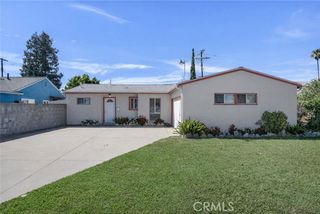 8207 Yarmouth, Reseda (los Angeles), CA 91335