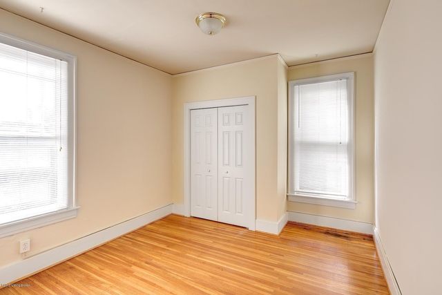 2120 Douglass Blvd, Louisville, KY 40205