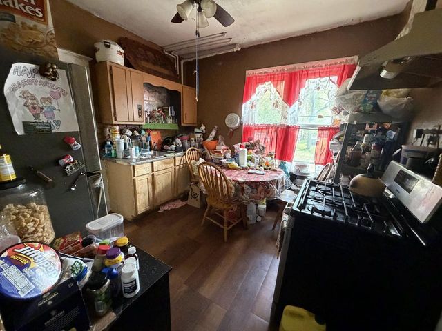 1315 67th PLACE, Kenosha, WI 53143