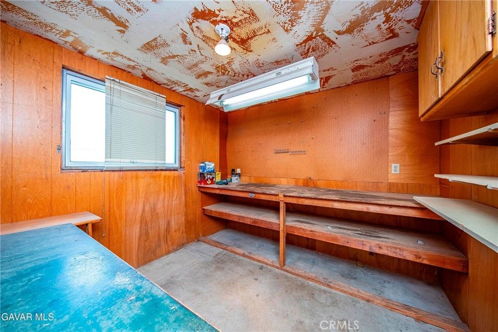 Image 30 of property listing at 2149 E Avenue Q1, Palmdale, CA 93550