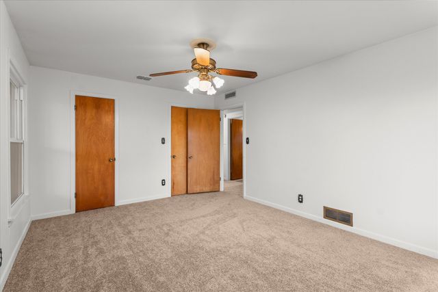 1216 Avenue I, Levelland, TX 79336