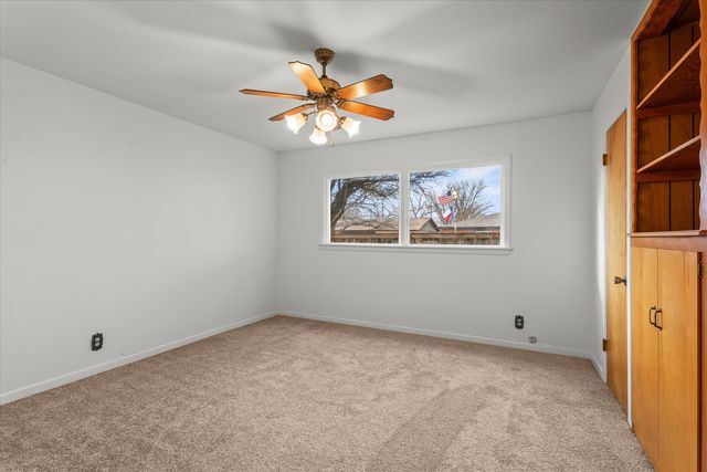 1216 Avenue I, Levelland, TX 79336