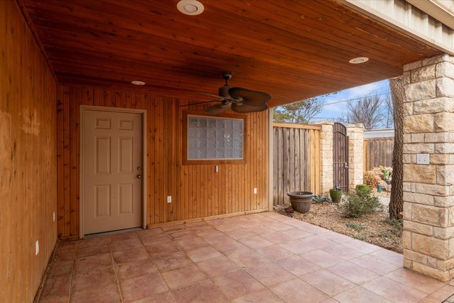 1216 Avenue I, Levelland, TX 79336