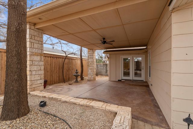 1216 Avenue I, Levelland, TX 79336