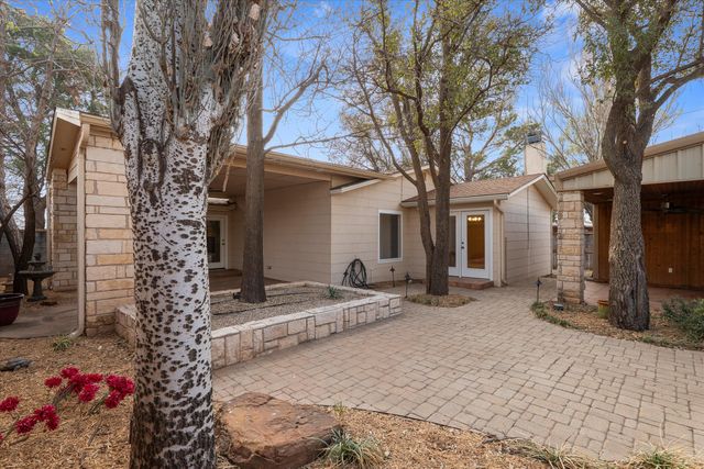 1216 Avenue I, Levelland, TX 79336