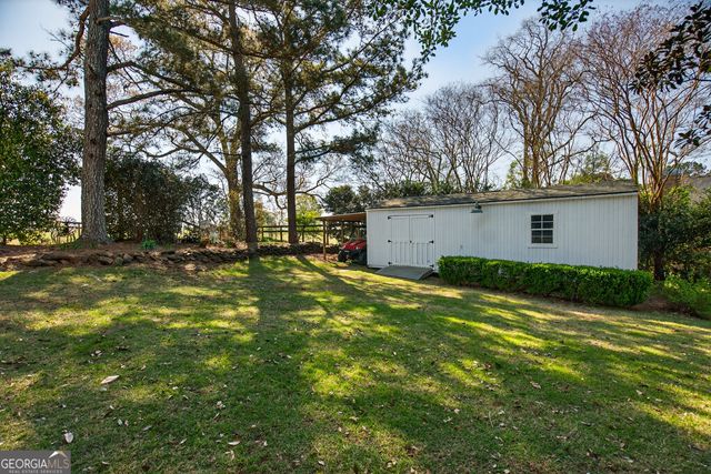 123 South Smith Road, Lagrange, GA 30241
