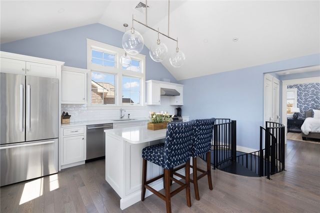 14 East Pointe Court 14, South Kingstown, RI 02879