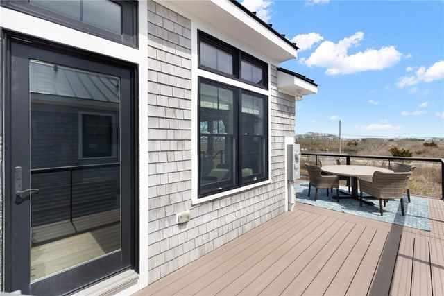 14 East Pointe Court 14, South Kingstown, RI 02879
