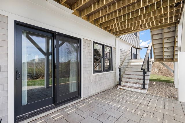 14 East Pointe Court 14, South Kingstown, RI 02879