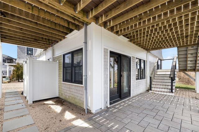 14 East Pointe Court 14, South Kingstown, RI 02879