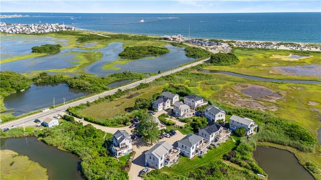 14 East Pointe Court 14, South Kingstown, RI 02879