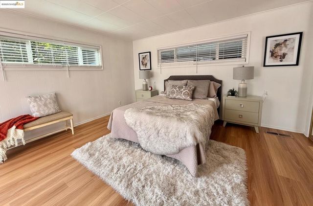 17453 Via Valencia, San Lorenzo, CA 94580