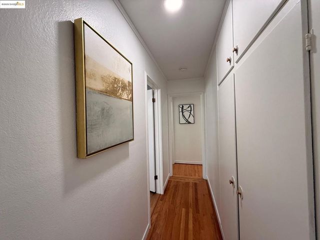 17453 Via Valencia, San Lorenzo, CA 94580