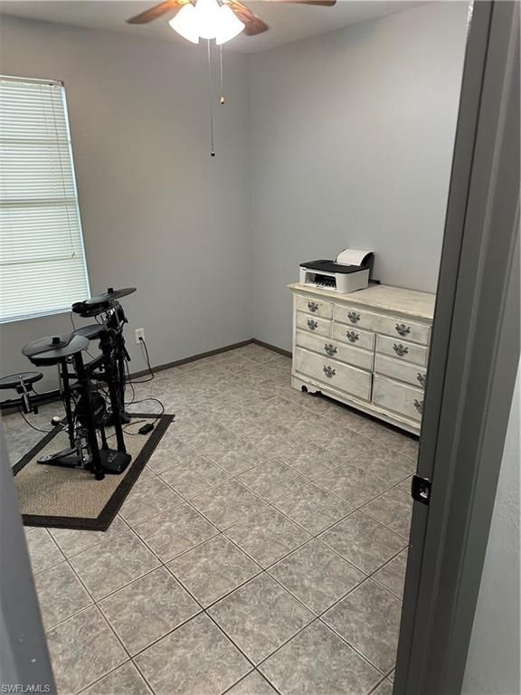 Image 15 of property listing at 2124 NE 7th PL, Cape Coral, FL 33909