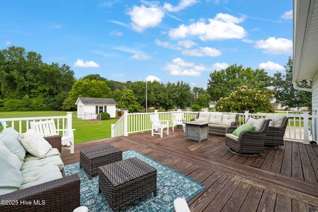 3758 Emma Cannon Road, Ayden, NC 28513