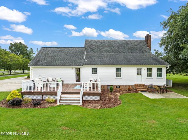 3758 Emma Cannon Road, Ayden, NC 28513