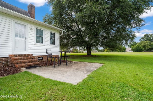 3758 Emma Cannon Road, Ayden, NC 28513