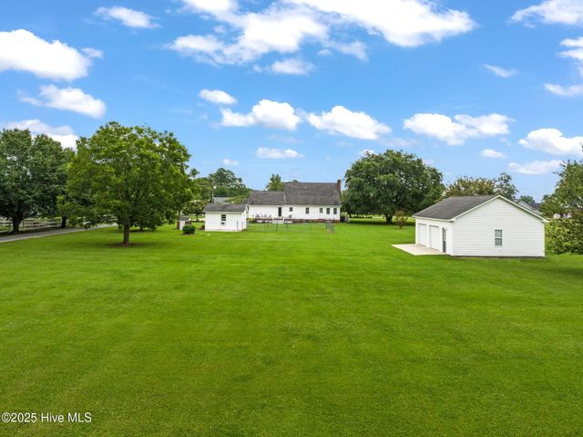 3758 Emma Cannon Road, Ayden, NC 28513