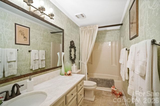 832 Bridgewood Drive, Rock Hill, SC 29732