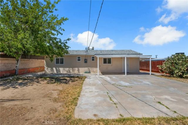 904 E Virginia Way, Barstow, CA 92311
