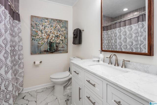 220 HAZELWOOD DRIVE, Pell City, AL 35125