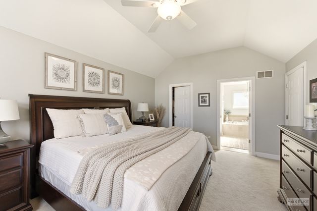 149 N Willowwood Drive, Oswego, IL 60543