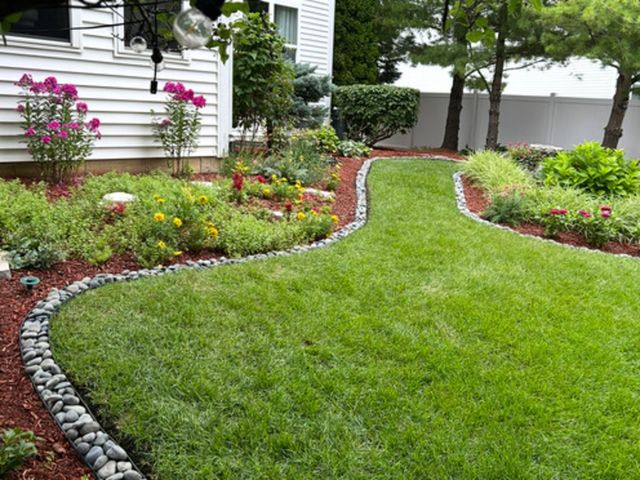 149 N Willowwood Drive, Oswego, IL 60543